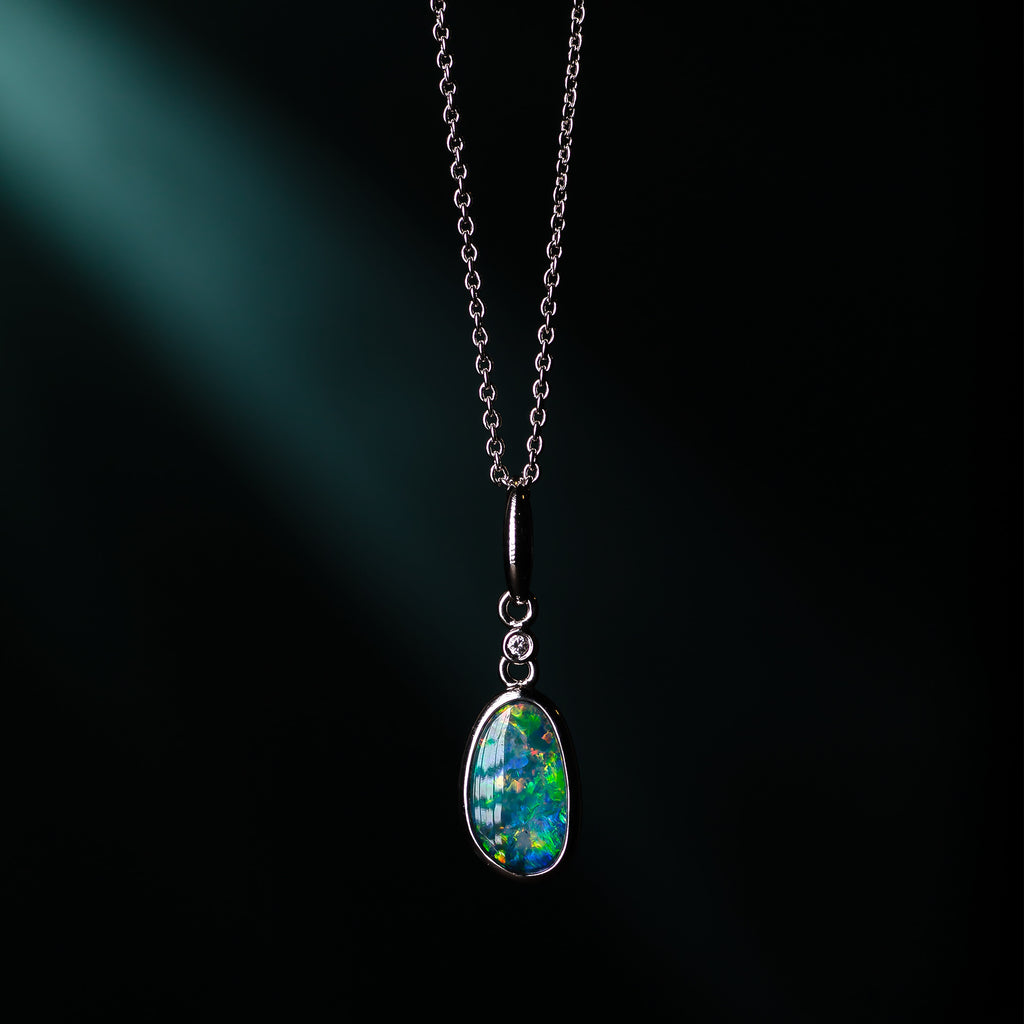 Elegant Free Style Natural Multicolor Doublet Opal pendant